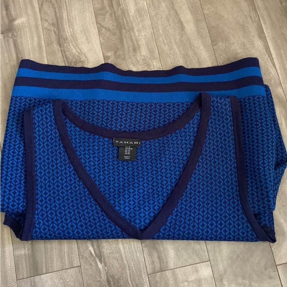 Tahari bodycon dress Medium - Picture 9 of 10